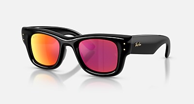 Ray-Ban Wayfarer サングラス ブラック　新品 試着のみ レイバン公式ストア】 Ray-Ban® WAYFARER PUFFER サングラス