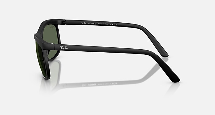 チャリコレイバン　RayBan サングラス　RB4487F RB4428 Sunglasses in Black and Black - RB4428 | Ray-Ban® US