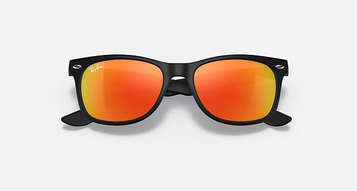 レイバン公式ストア】 Ray-Ban® NEW WAYFARER KIDS サングラス