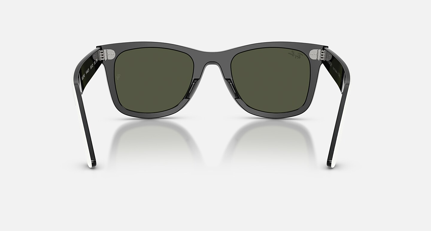 Ray-Ban Occhiali Da Sole Unisex Wayfarer Street Neat - Montatura Bianco Su Nero Lente Verde 50-22