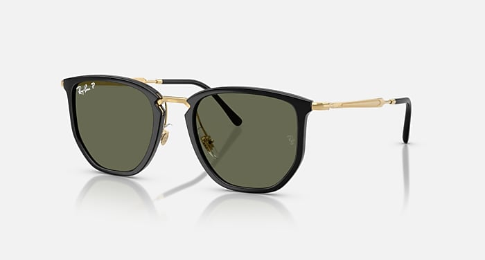 RB4451 Sunglasses in Black and Polar Green RB4451 Ray-Ban® EU