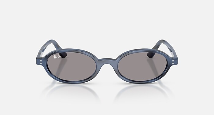 レイバン公式ストア】 Ray-Ban® KHAL BIO-BASED サングラス | ブルー