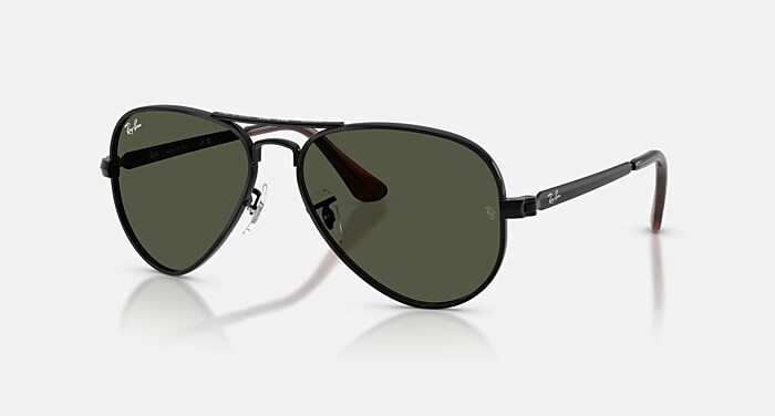 AVIATOR MAX Sunglasses in Black and Green - RB3925 | Ray-Ban® CH