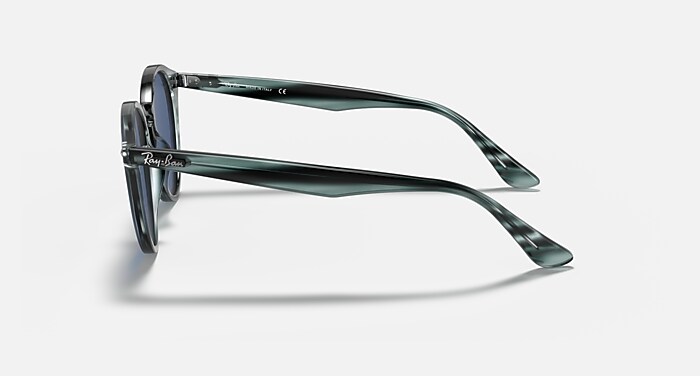 Ray-Ban RB 2180 サングラス 黒 ケース付き レンズ青 レイバン公式ストア】 Ray-Ban® RB2180 サングラス | ブラック X