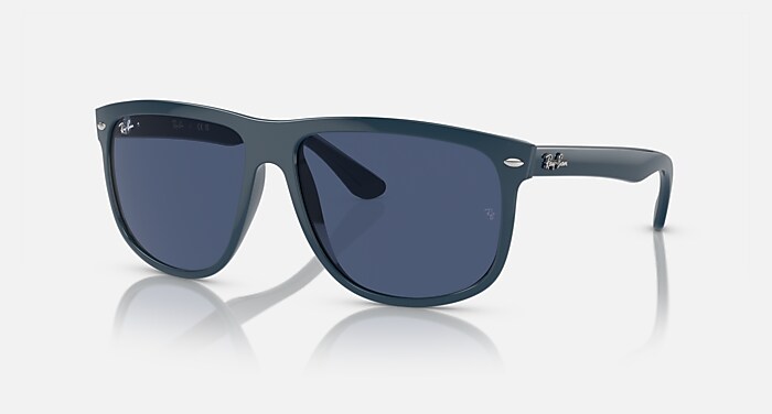 BOYFRIEND Sunglasses in Dark Blue and Dark Blue RB4147 Ray-Ban® IE