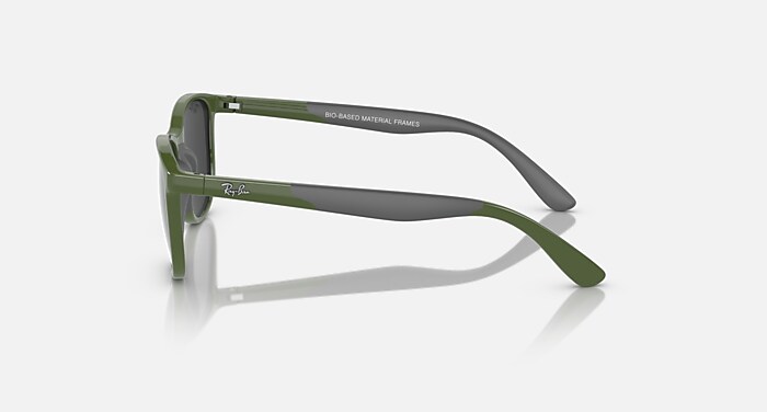 レイバン公式ストア】 Ray-Ban® RB9077S KIDS BIO-BASED