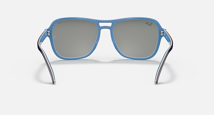 STATE SIDE MIRROR EVOLVE Sunglasses in Light Blue and Photo