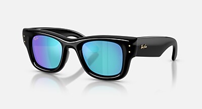 Ray-Ban レイバン　ウェイファーラー　サングラス　ブラック レイバン公式ストア】 Ray-Ban® WAYFARER PUFFER サングラス