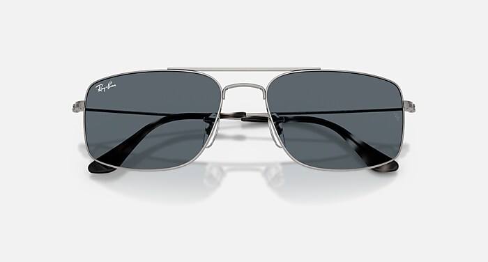Ray-Ban ブラック サングラス レイバン公式ストア】 Ray-Ban® RB4379D サングラス | ブラック X