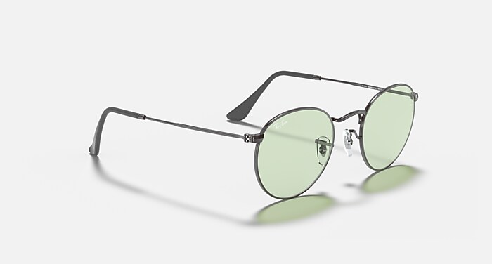 ROUND SOLID EVOLVE Sunglasses in Gunmetal and Evolve Photo