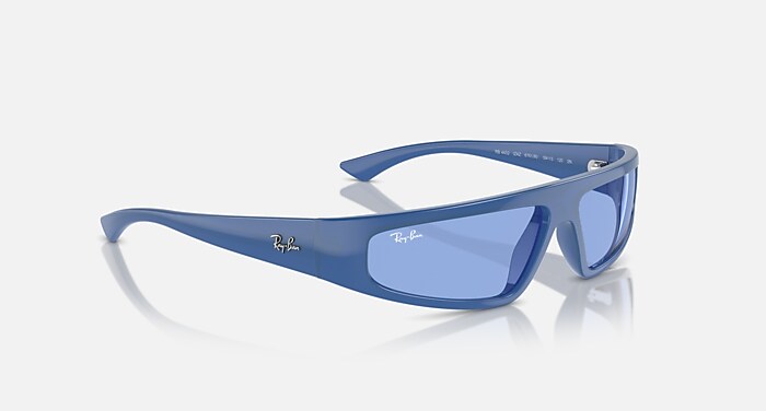レイバン公式ストア】 Ray-Ban® IZAZ BIO-BASED サングラス