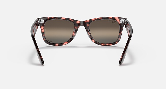 ORIGINAL WAYFARER CHROMANCE Sunglasses in Transparent Pink  display picture 2