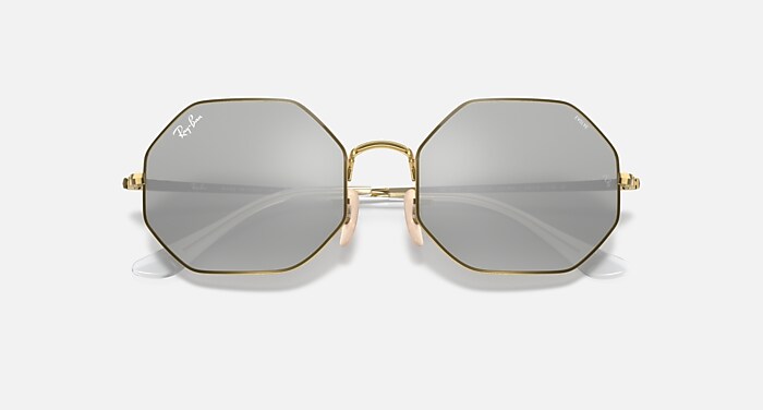レイバン公式ストア】 Ray-Ban® OCTAGON 1972 MIRROR EVOLVE 