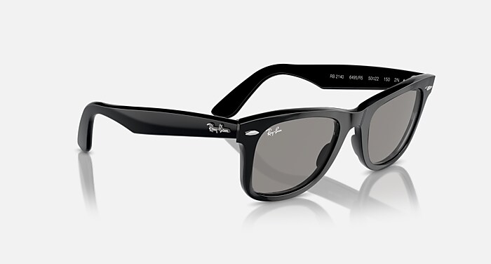 ORIGINAL WAYFARER CLASSIC Sunglasses in Black and Grey - RB2140
