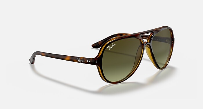 CATS 5000 CLASSIC Sunglasses in Light Havana and Green  display picture 3