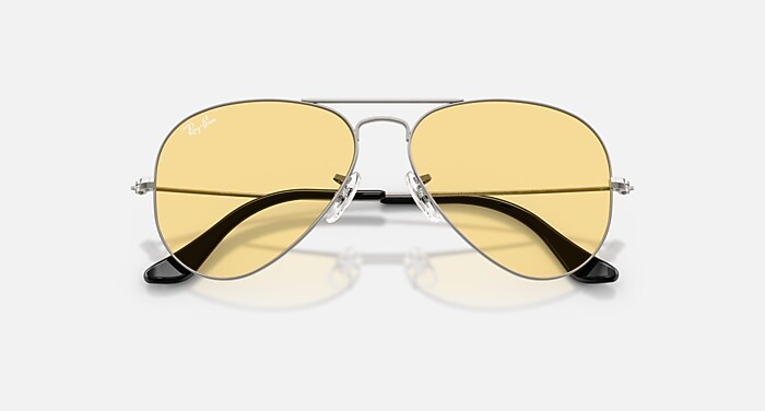 【人気定番、美品】Ray-Ban Aviator Classic RB3025 Ray-Ban RB3025 Aviator Classic XL (58 - 14) with Black lenses and