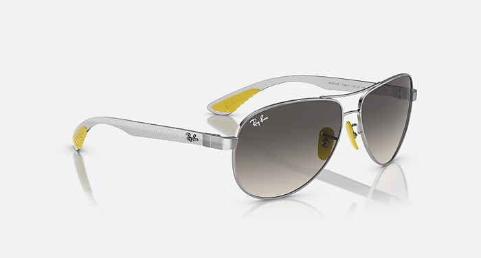 レイバン公式ストア】 Ray-Ban® RB8331M SCUDERIA FERRARI COLLECTION 
