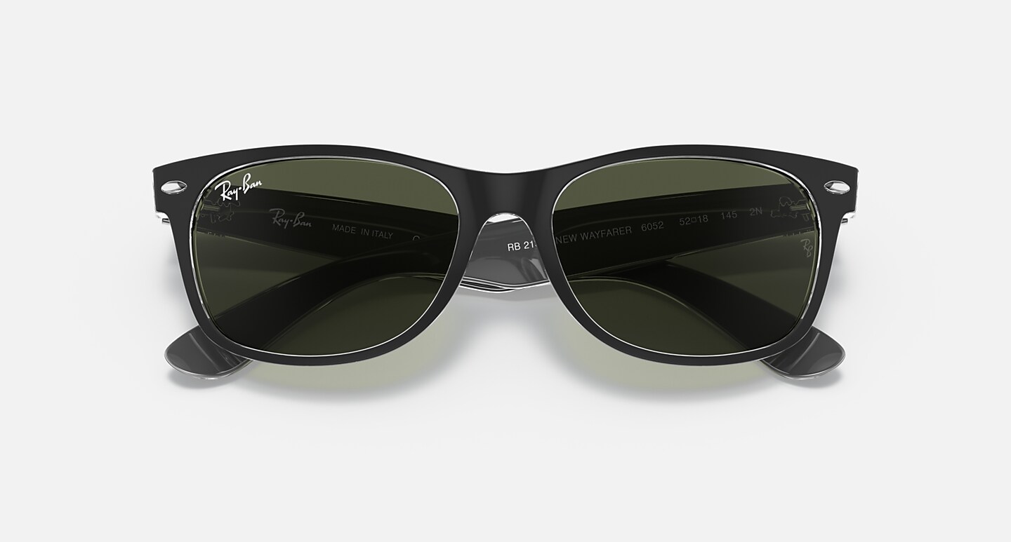 Ray-Ban Sunglasses New Wayfarer Color Mix Black On Transparent Frame Green Lenses