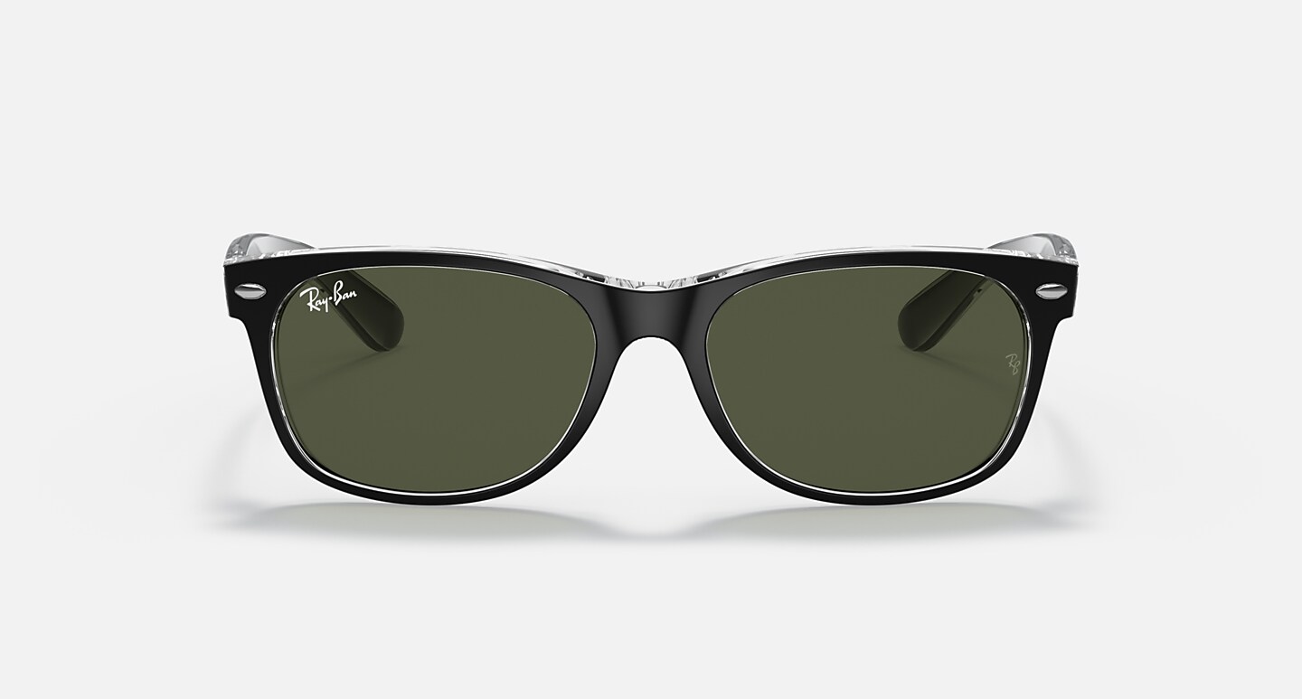 Ray-Ban Sunglasses New Wayfarer Color Mix Black On Transparent Frame Green Lenses