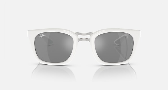 希少品 レア　ボシュロムジャパン Ray Ban シルバーフレームサングラス レイバン公式ストア】 Ray-Ban® RB8362M SCUDERIA FERRARI COLLECTION