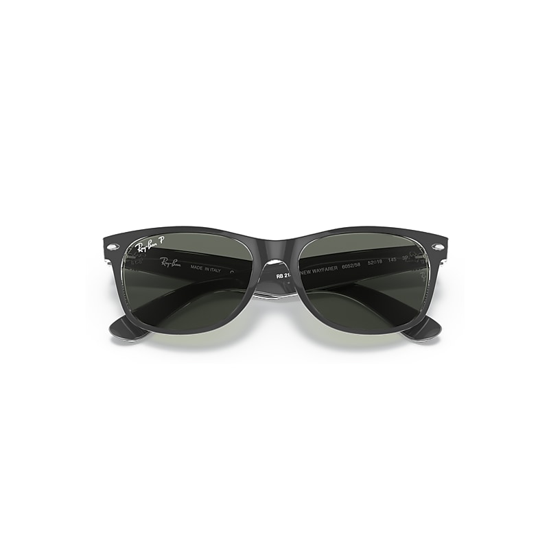 Ray-Ban New Wayfarer Classic Sunglasses Black Frame Green Lenses Polarized 55-18
