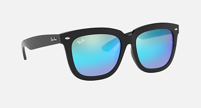 Ray-Ban RB4262D サングラス RB4262D Sunglasses in Black and Silver Mirror - RB4262D | Ray-Ban®