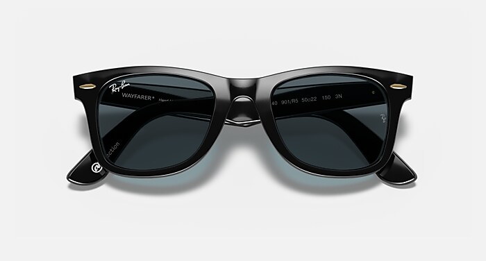 ORIGINAL WAYFARER @COLLECTION Sunglasses in Black and Blue/Grey