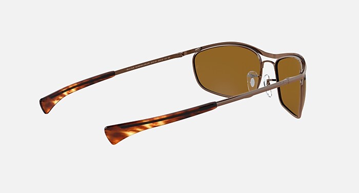 OLYMPIAN I DELUXE Sunglasses in Brown and B-15 Brown - RB3119M