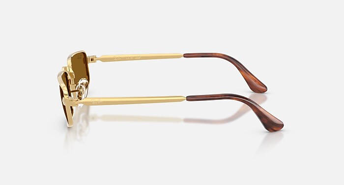 Check out the Rb3927 at ray-ban.com