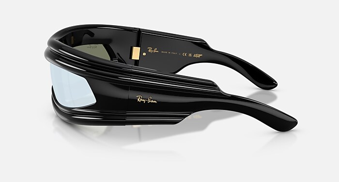 Ray-Ban Ultra Wrap 001 Next Generation Collection Sunglasses Black Frame Green Lenses 01-35