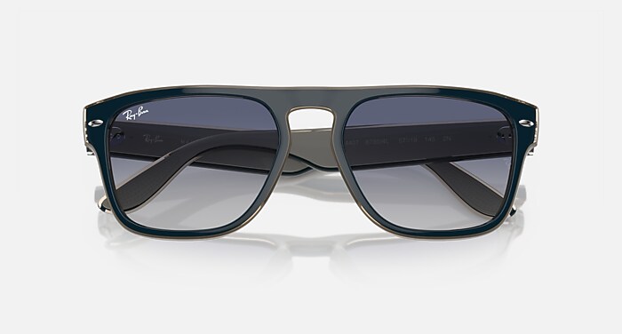 レイバン　サングラス　グレー レイバン公式ストア】 Ray-Ban® RB4407 サングラス | ブルーと