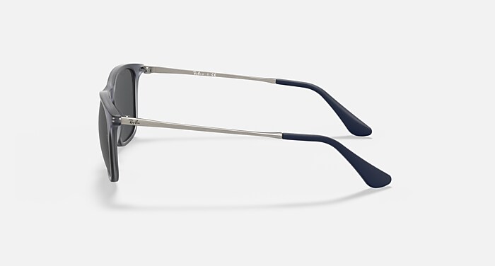 Ray-Ban プレミア生産終了モデル Chris レッドフレーム　薄灰色レンズ Ray-Ban アウトレット レイバン サングラス プレミア生産終了