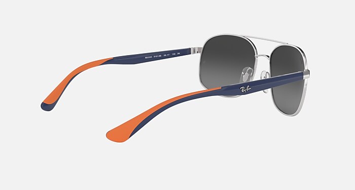 小物 Ray-Ban SUNGLASSES 0RB3593 POLARIZED RB3593 Sunglasses in Silver and Grey Mirror Silver Gradient