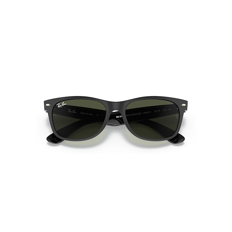 Ray-Ban New Wayfarer Color Mix Sunglasses Black Frame Green Lenses 52-18