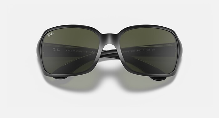 RAY-BAN  Sunglasses/RB 4068 RB4068 Sunglasses in Black and G-15 Green - RB4068 | Ray-Ban® US main image 3