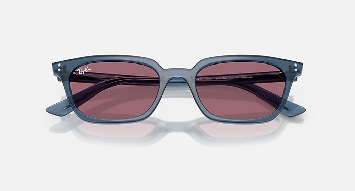 ariariブルーカラー XAN BIO-BASED Sunglasses in Electric Blue and Blue - RB4431