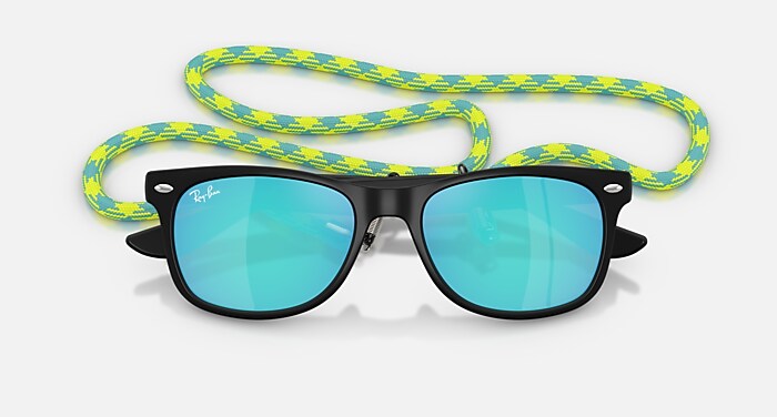 小物 Ray-Ban NEW WAYFARER Amazon.com: Ray-Ban RB2132 901L 55MM NEW WAYFARER Square