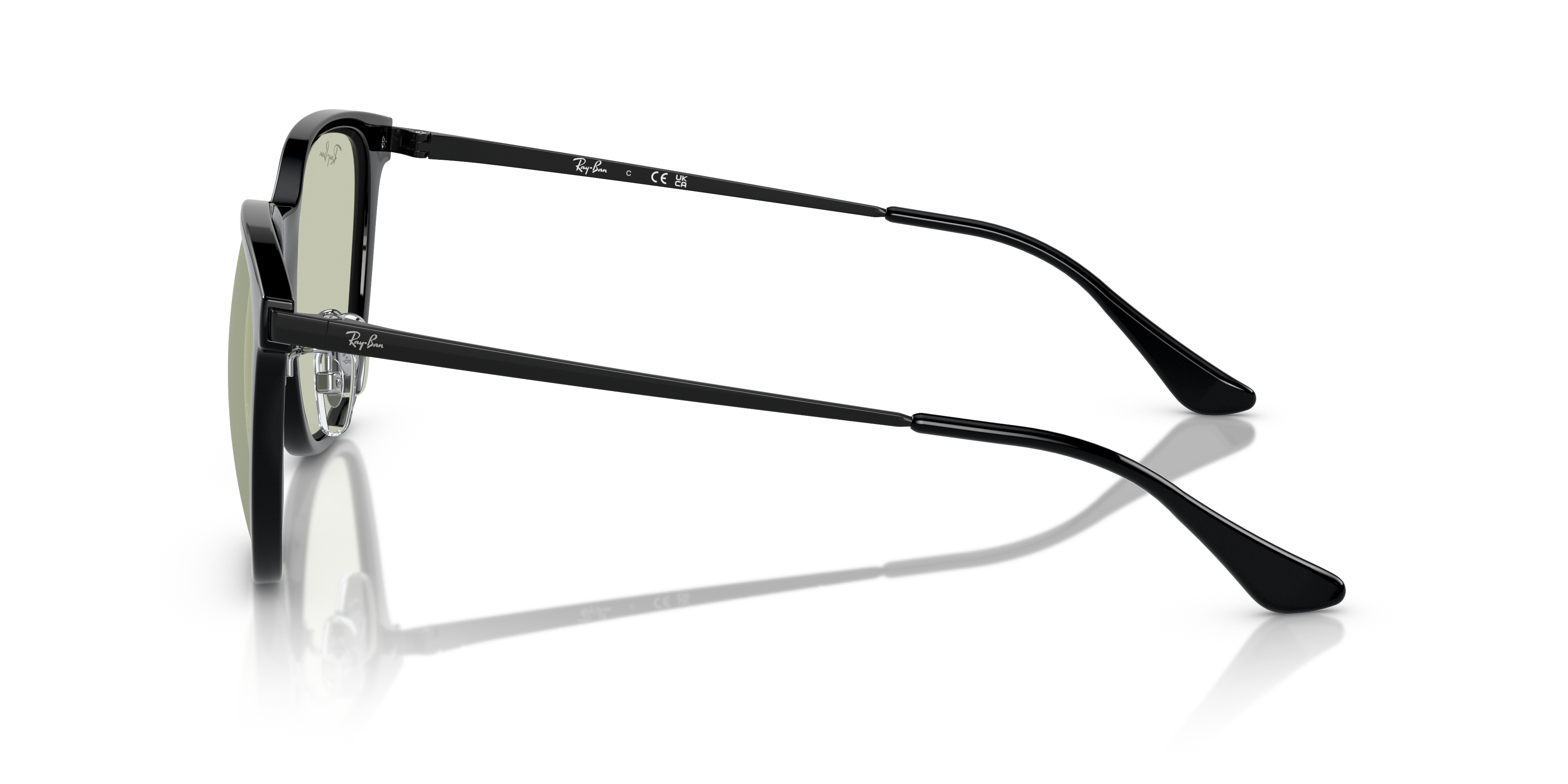 Ray-Ban RB4333D ブラックフレーム グリーンレンズ RB4333D Sunglasses in Black and Green - RB4333D | Ray-Ban® US