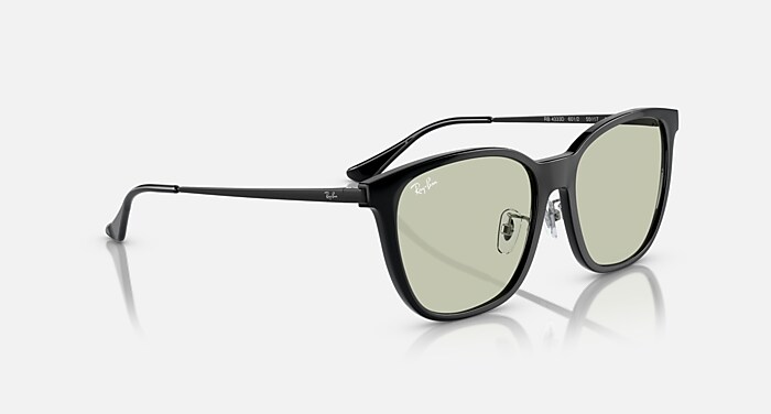 RB4333D Sunglasses in Black and Green - RB4333D | Ray-Ban® CH