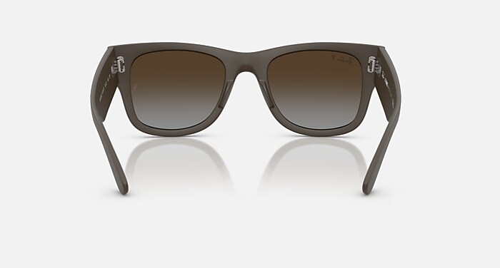 Ray-Ban Sunglasses Unisex Mega Wayfarer Liteforce - Sand Brown Frame Brown Lenses 50-21 Polarized
