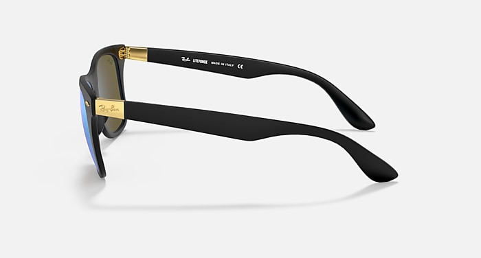 Ray-Ban サングラス WAYFARER LITEFORCE RB4195 Wayfarer Liteforce Polarized sunglasses