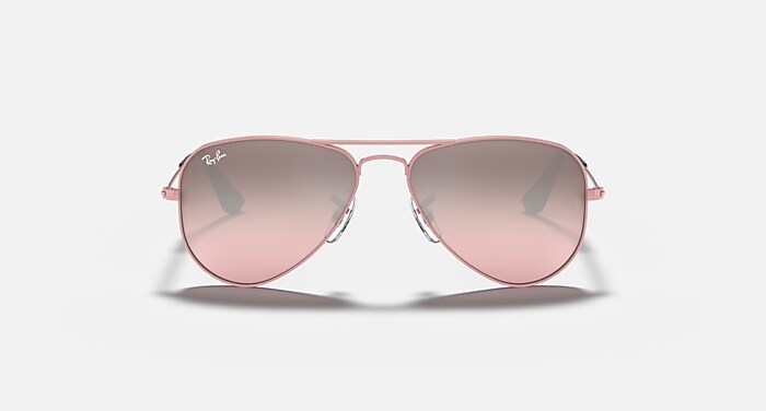 AVIATOR KIDS Sunglasses in Pink and Pink - RB9506S | Ray-Ban® US display picture 2