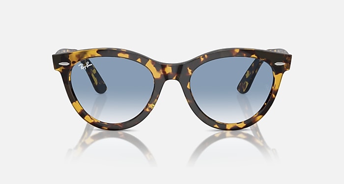 WAYFARER WAY Sunglasses in Yellow Havana and Clear Blue RB2241