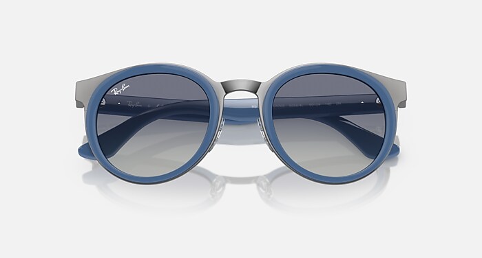 レイバン公式ストア】 Ray-Ban® BONNIE サングラス | ガンメタル上に 