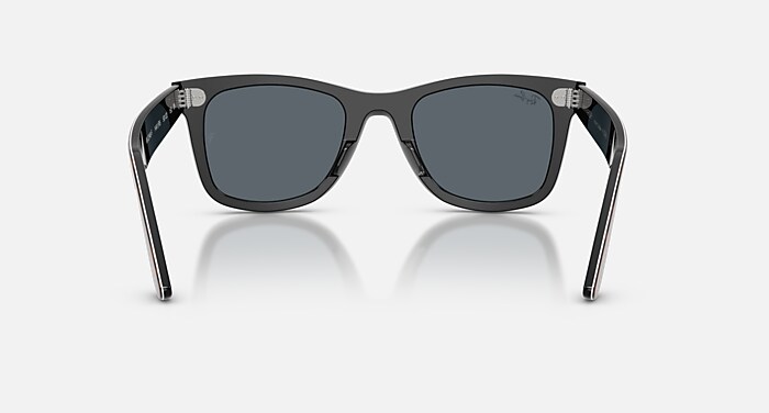 レイバン公式ストア】 Ray-Ban® WAYFARER STREET NEAT