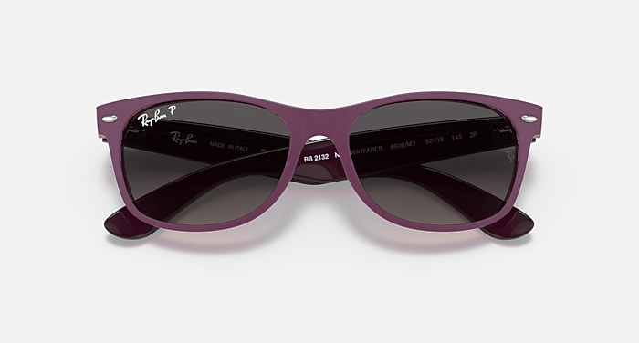 Ray-Ban Sunglasses Unisex New Wayfarer Classic - Violet On Transparent Violet Frame Grey Lenses 52-18 Polarized