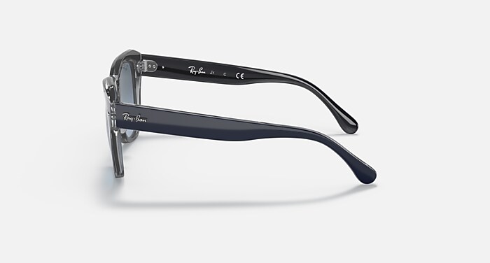 STATE STREET KIDS Sunglasses in Blue On Transparent Grey and
