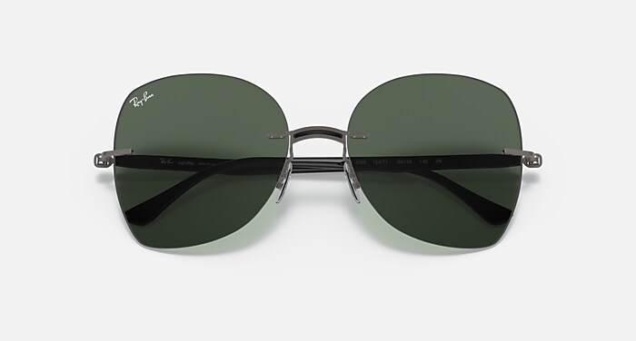 RB8066 TITANIUM Sunglasses in Black and Green Classic