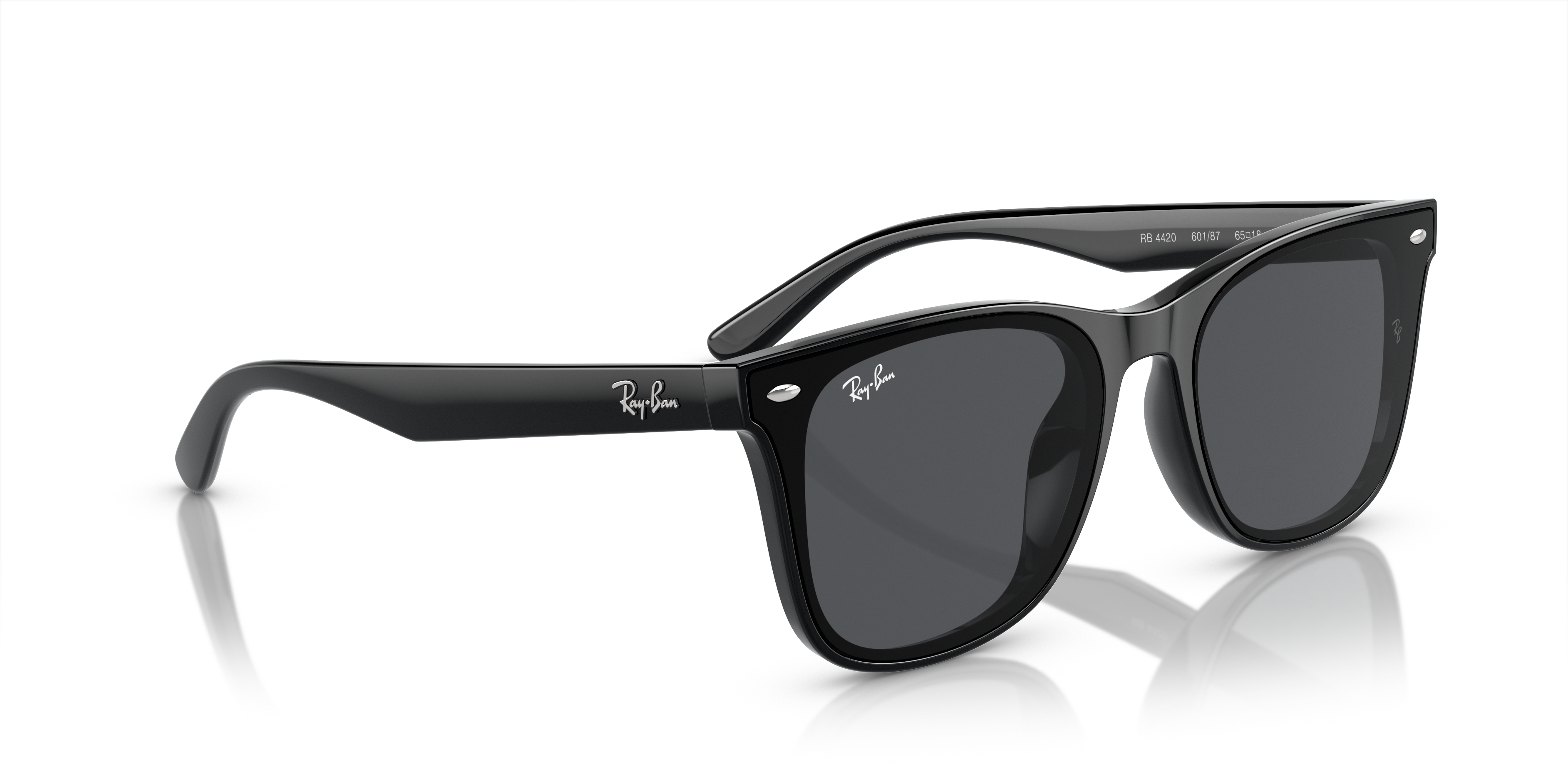 【最上級極美品】付属品 2024年購入 レイバン サングラス ブラック 黒 レイバン公式ストア】 Ray-Ban® RB4420 サングラス | ブラック X