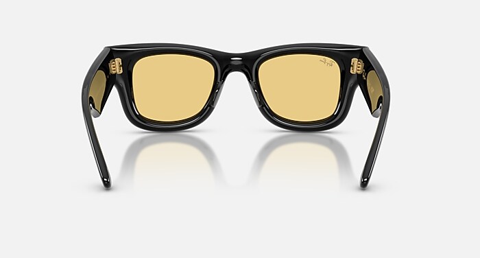 レイバン公式ストア】 Ray-Ban® WAYFARER PUFFER サングラス